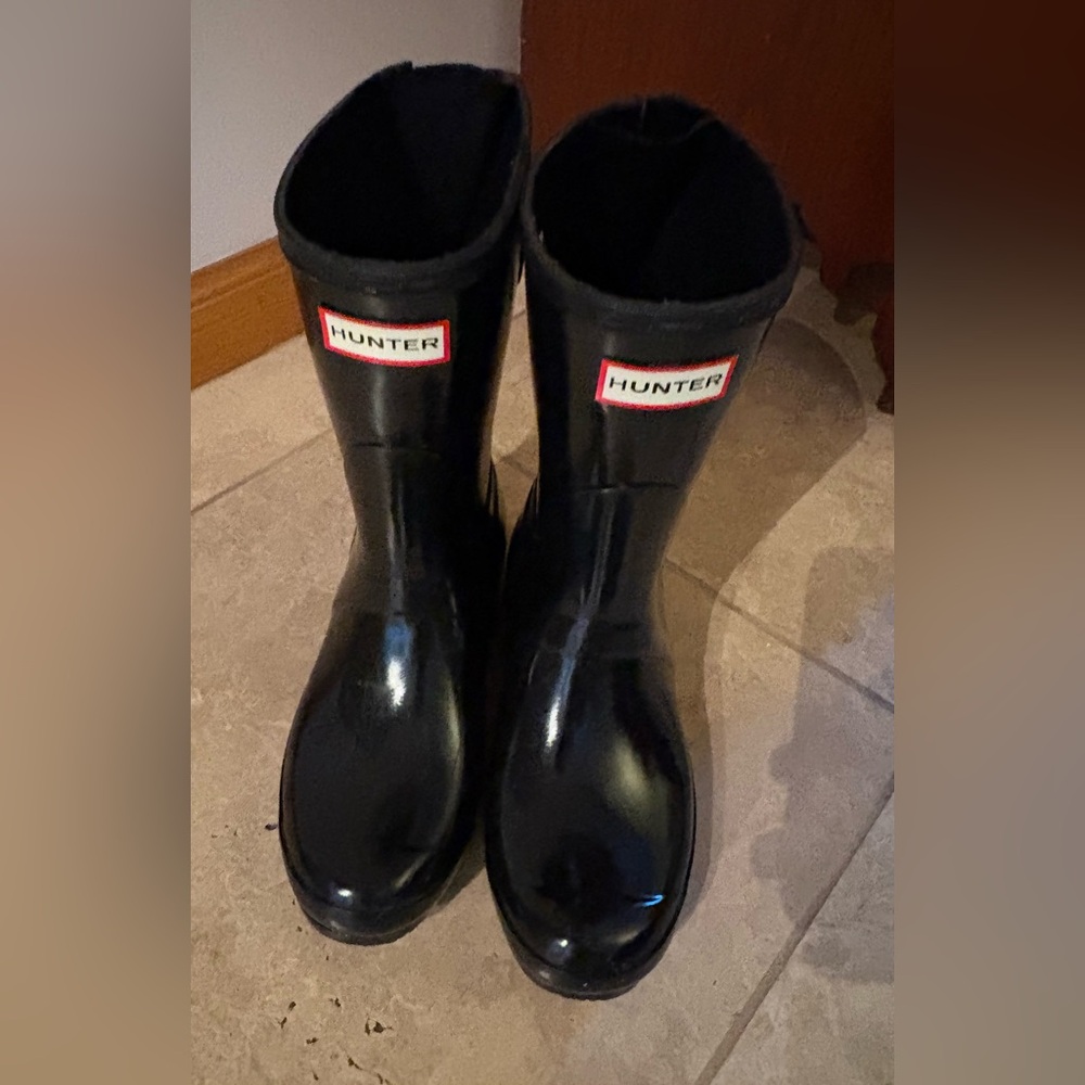 Hunter Glossy Black Rain Boots